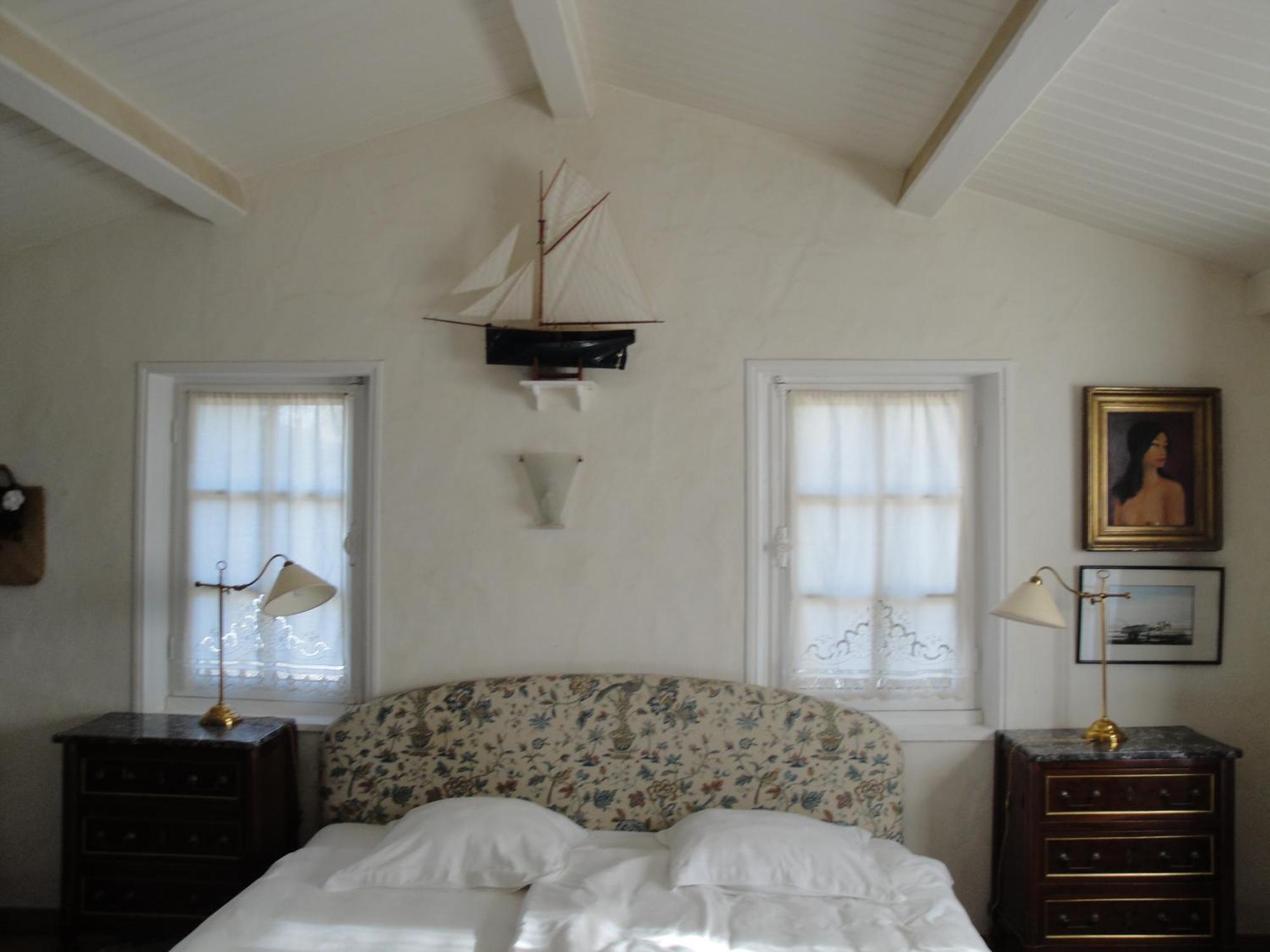Le Buzet Bleu Bed & Breakfast ノワールムーティエ エクステリア 写真